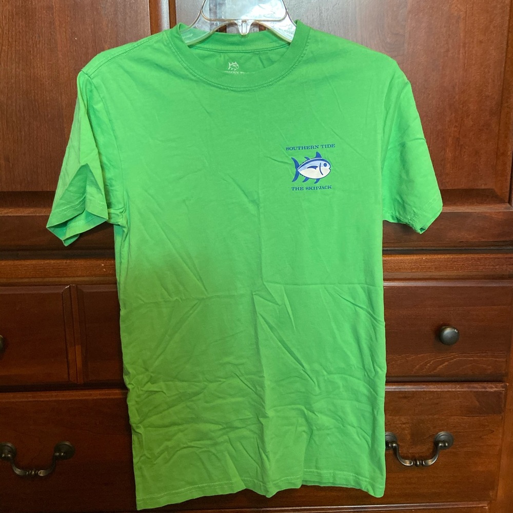 Men’s XS southern tide T-shirt
